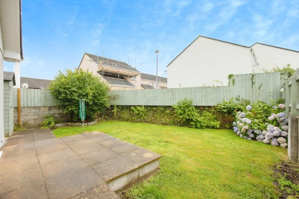 2 bed Detached Bungalow