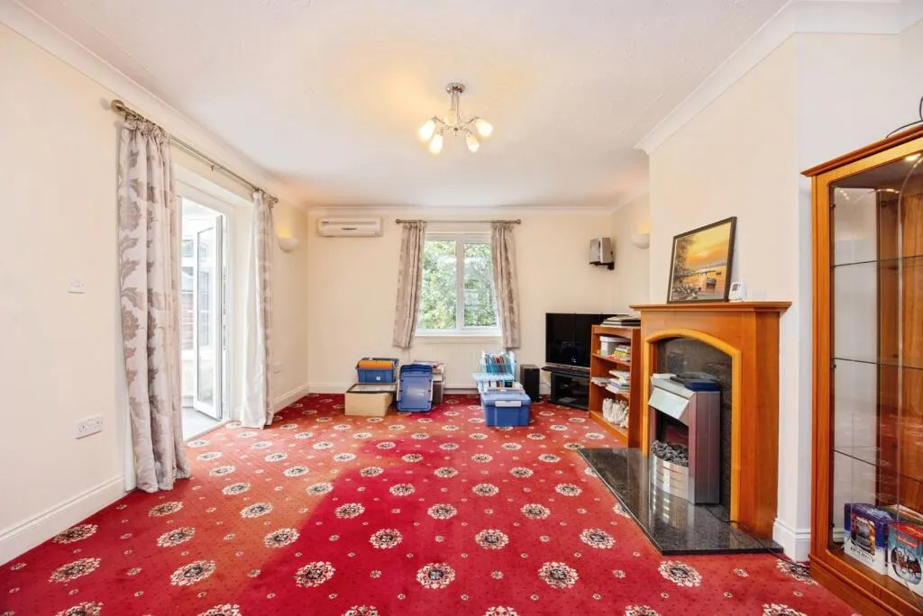 3 bed Detached Bungalow