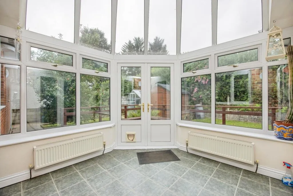 3 bed Detached Bungalow