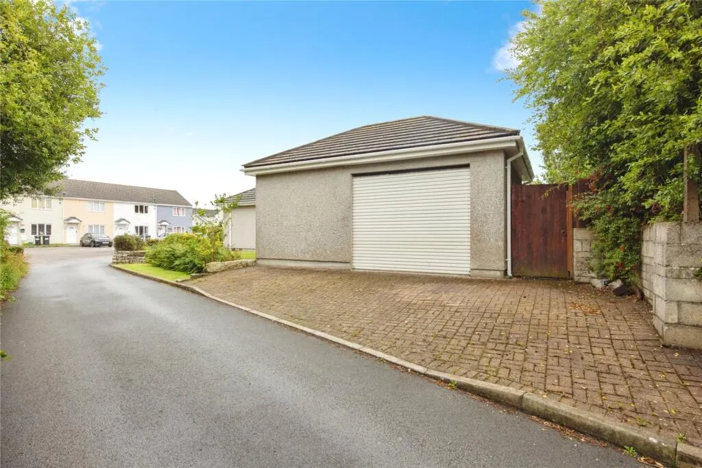3 bed Detached Bungalow