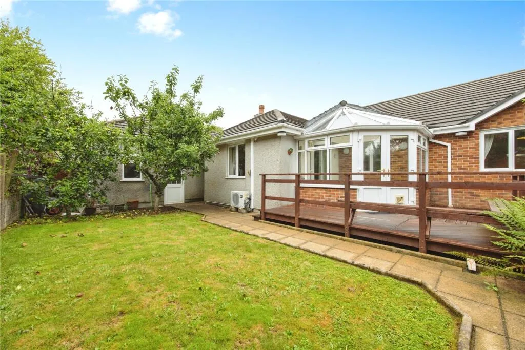 3 bed Detached Bungalow