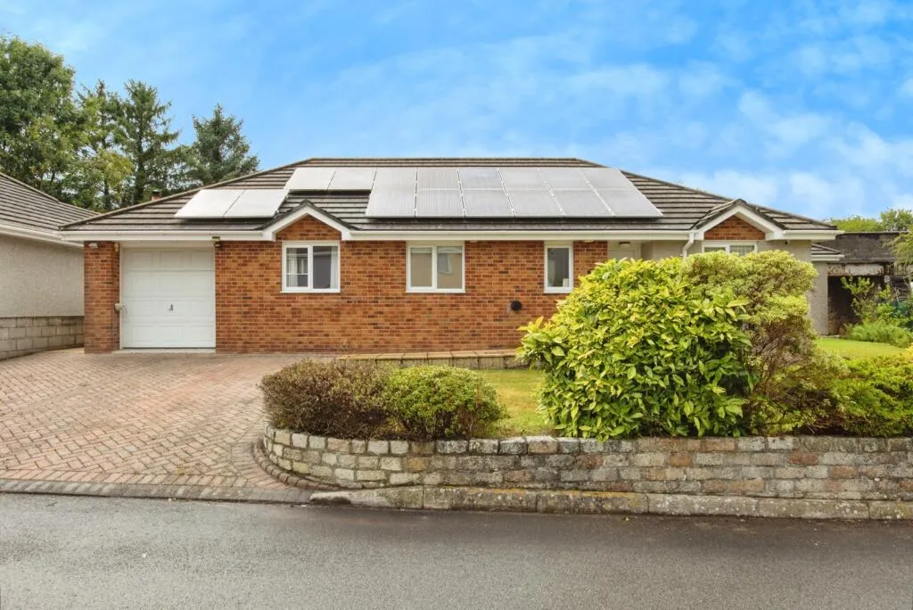 3 bed Detached Bungalow