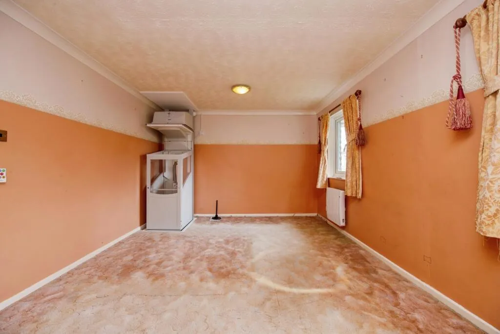 2 bed Semi-Detached