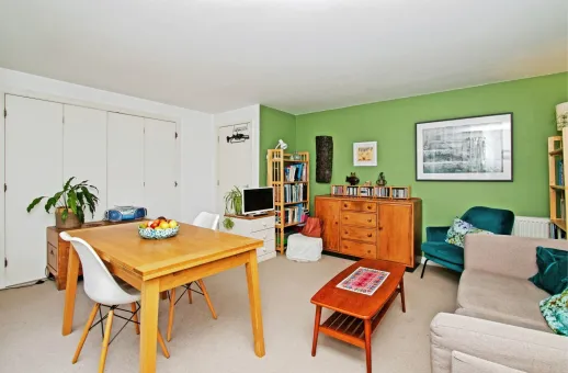 2 bed Apartment