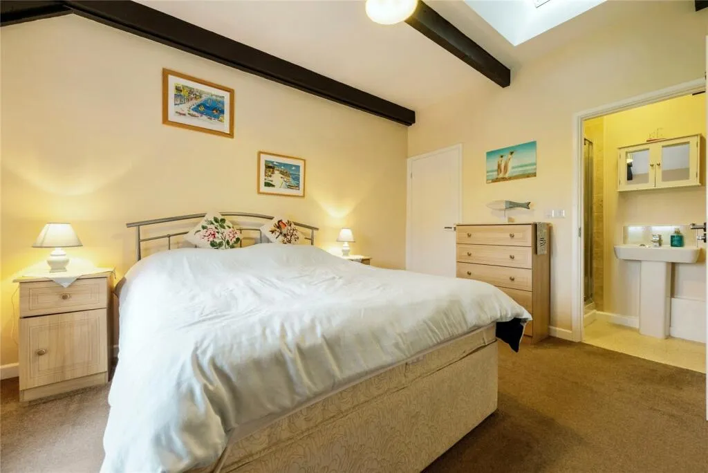 3 bed Character Property