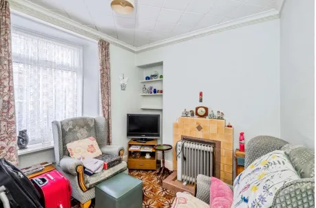 2 bed Terraced