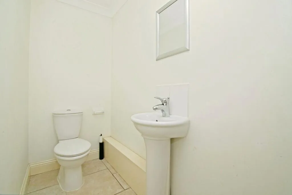 2 bed Terraced