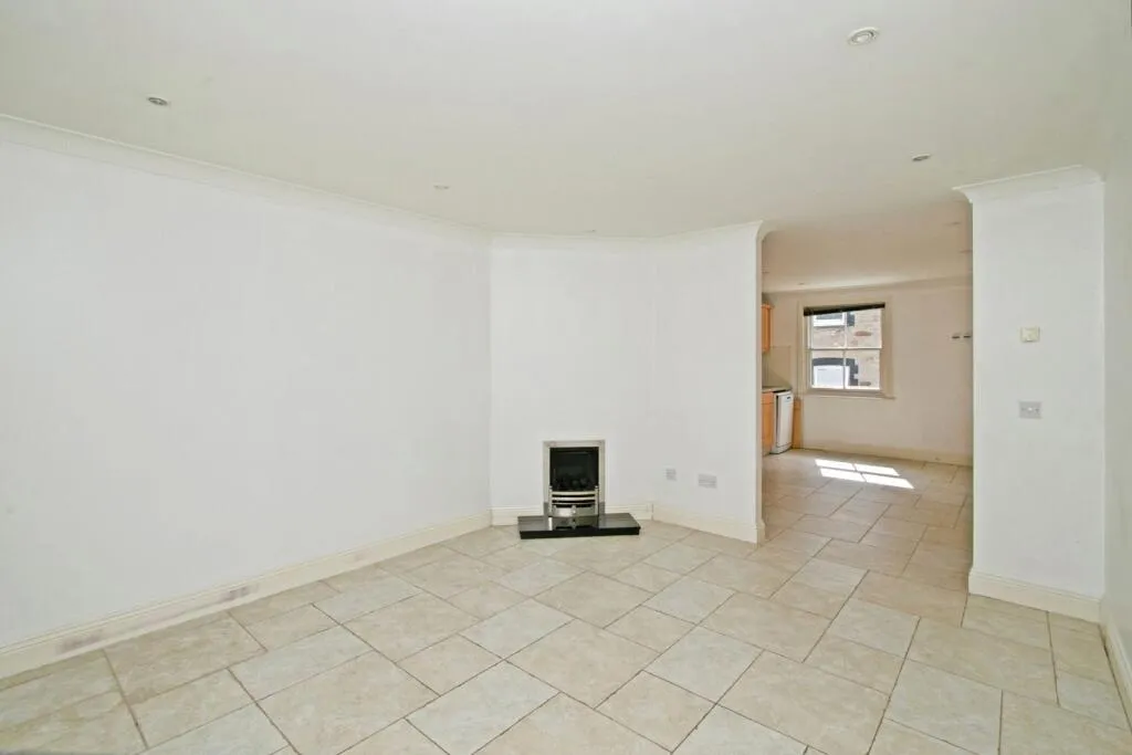 2 bed Terraced
