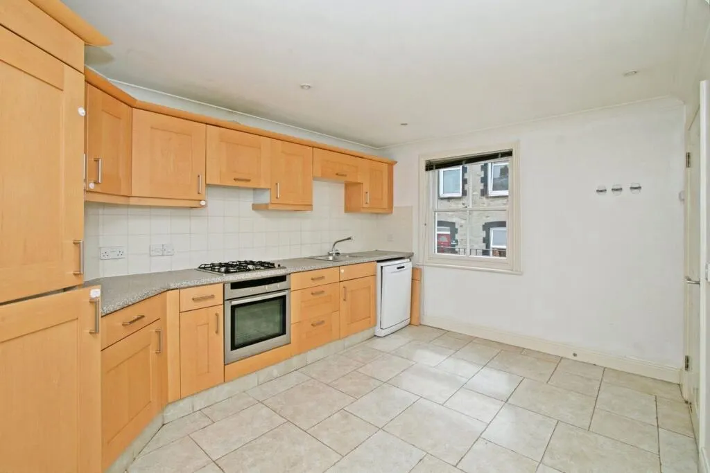 2 bed Terraced