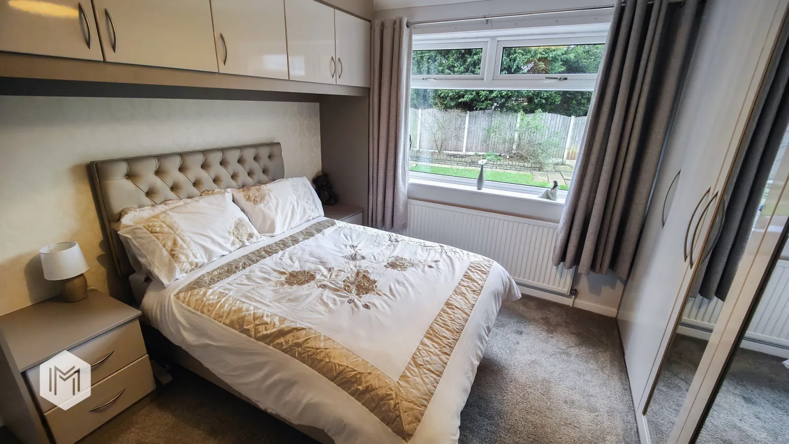2 bed House