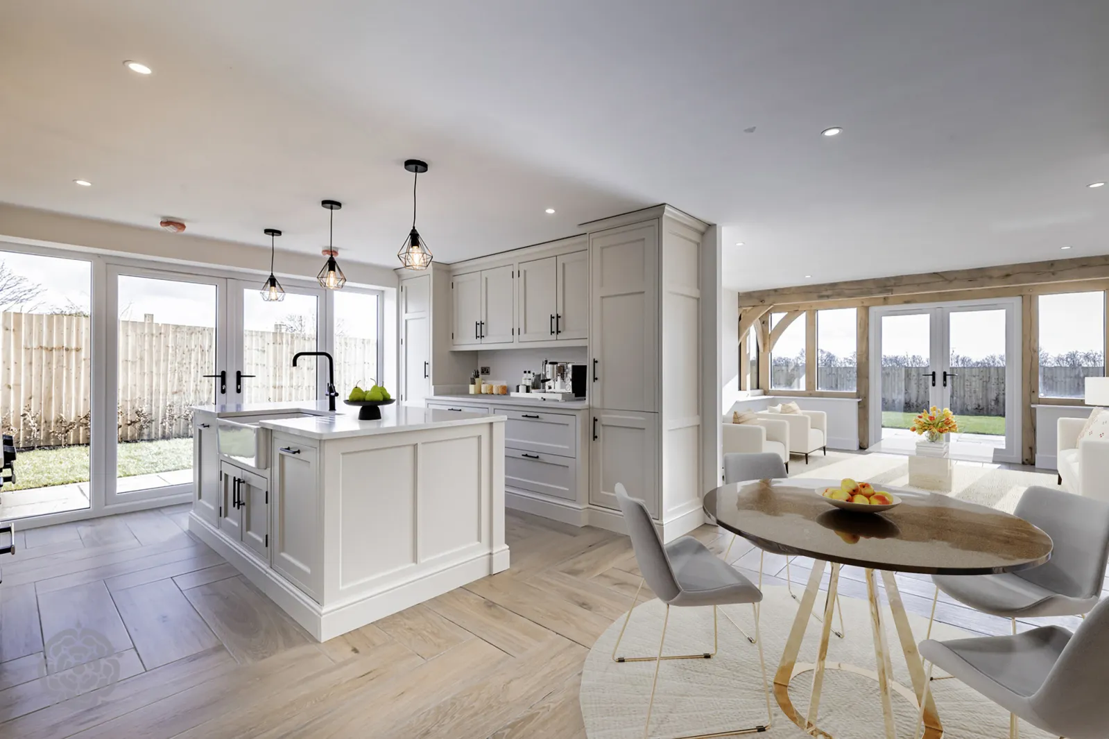 4 bed House
