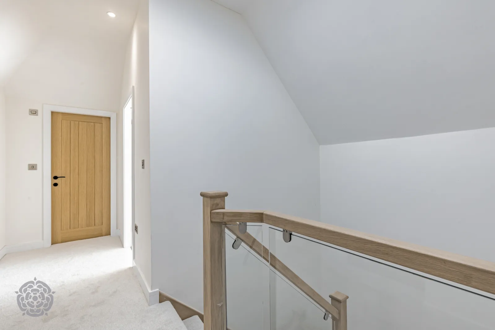 4 bed House