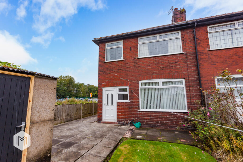 3 bed Semi-Detached