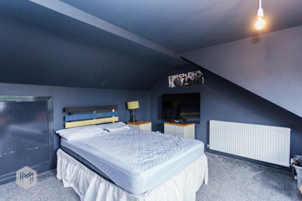 2 bed Semi-Detached
