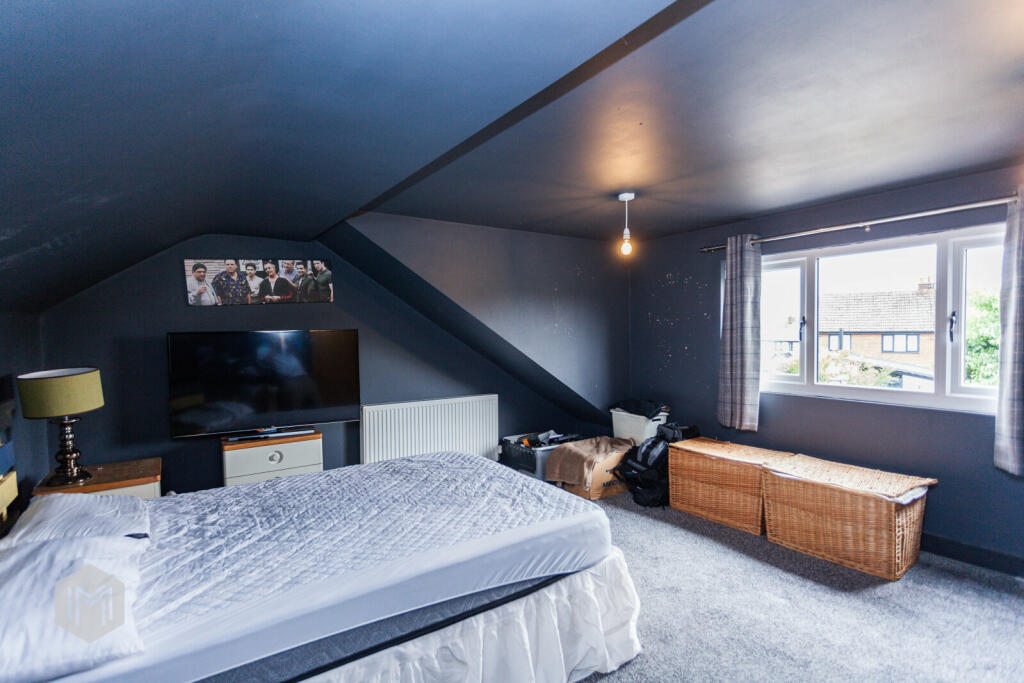 2 bed Semi-Detached