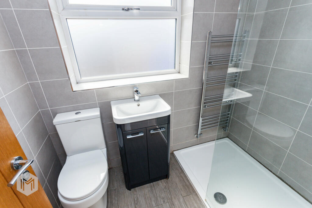 2 bed Semi-Detached