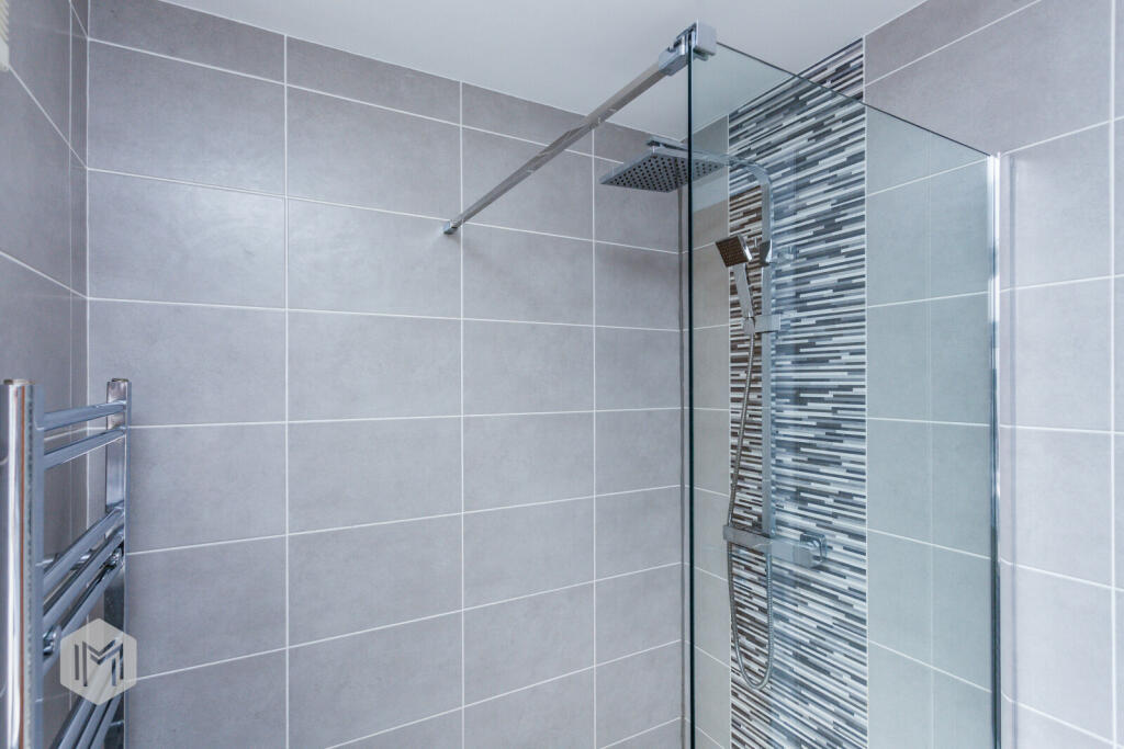 2 bed Semi-Detached