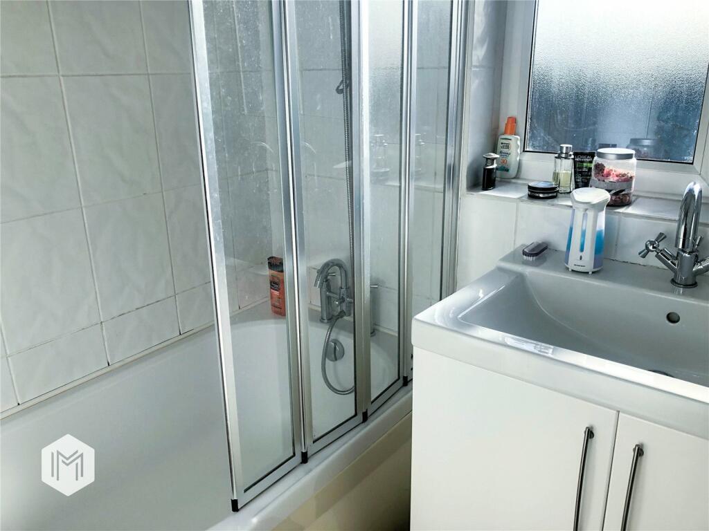 2 bed Apartment