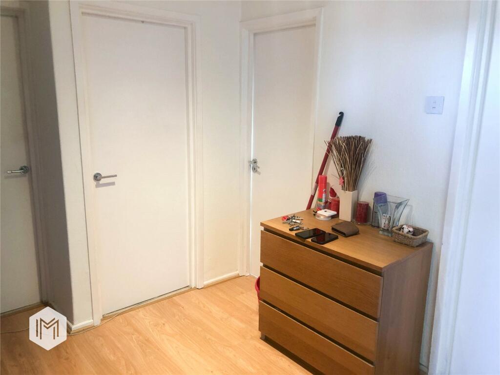 2 bed Apartment