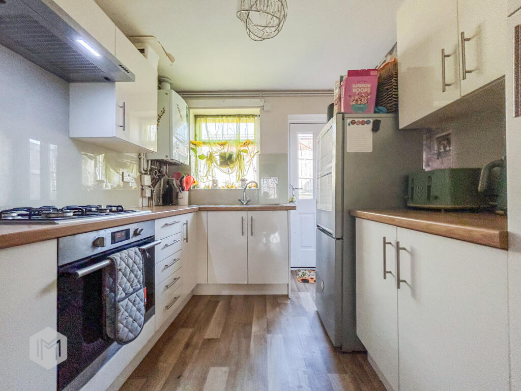 4 bed Terraced