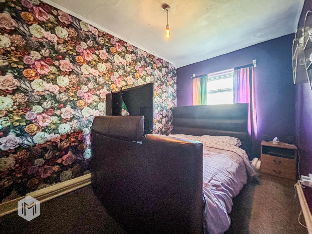 4 bed Terraced