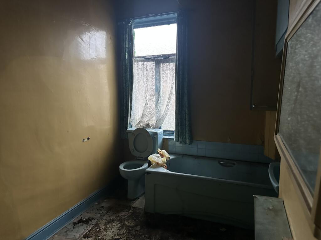 2 bed Terraced