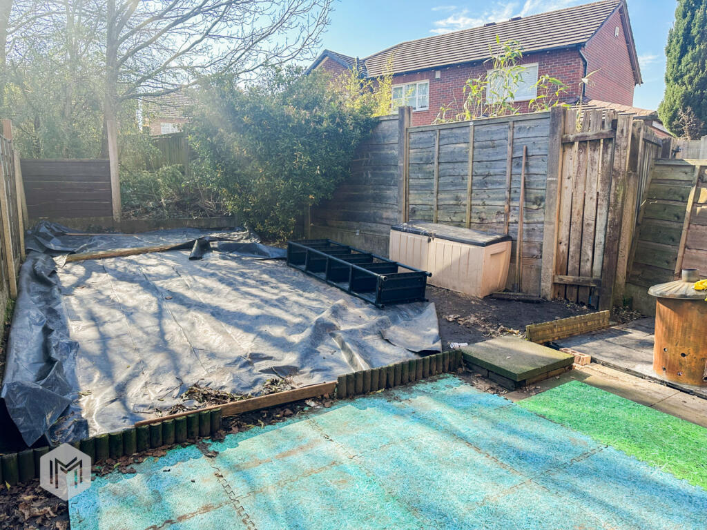 2 bed Semi-Detached