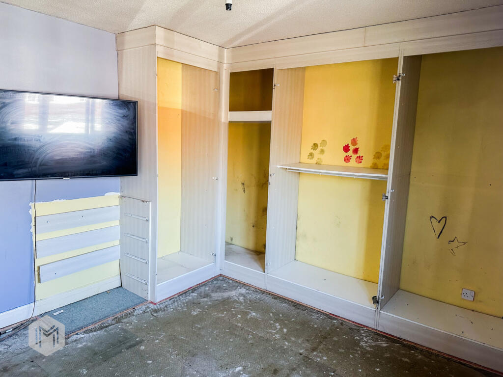 2 bed Semi-Detached