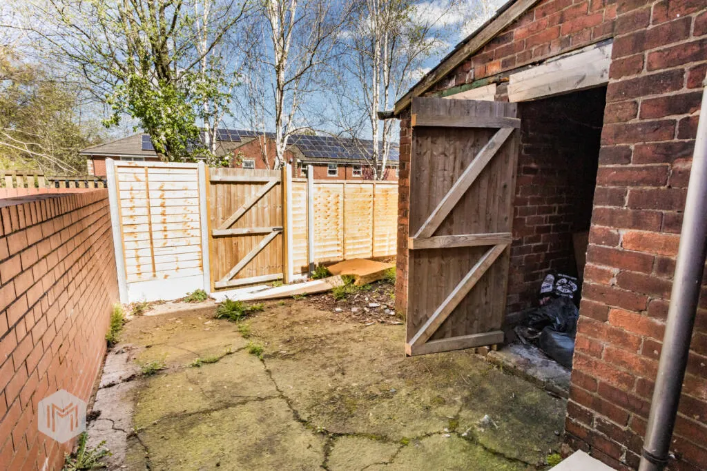 2 bed Terraced