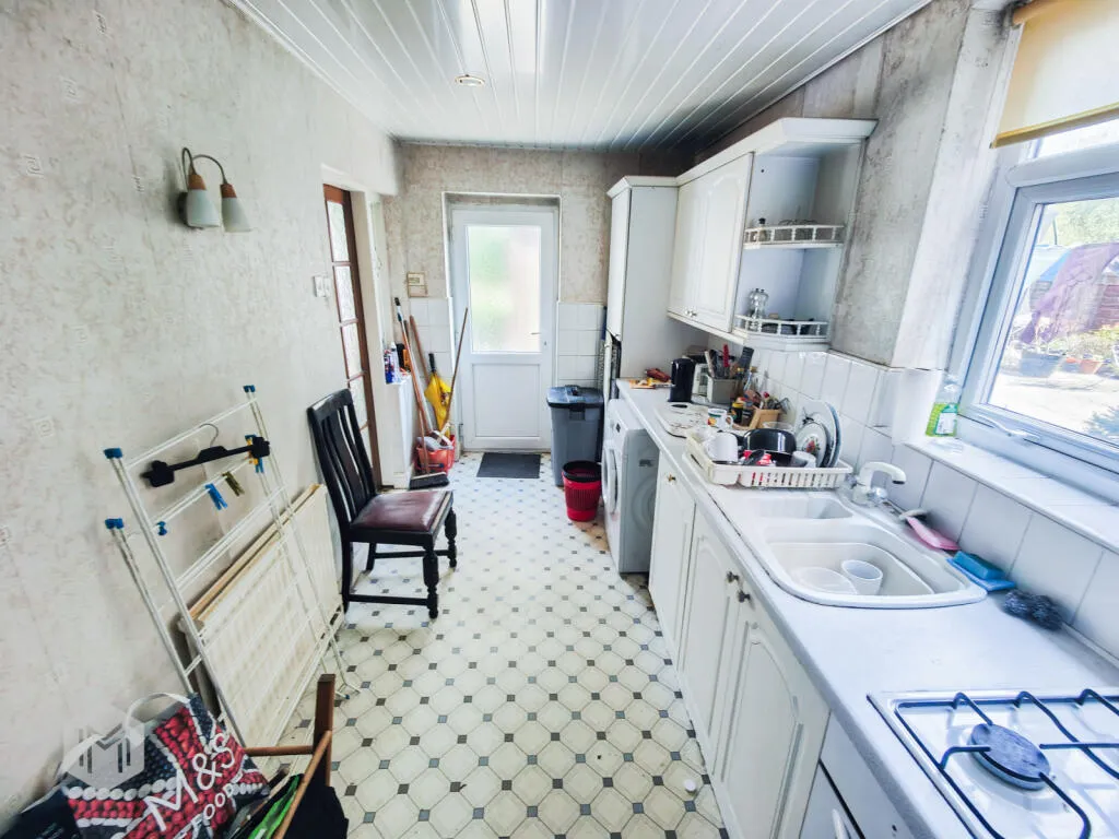 3 bed Semi-Detached