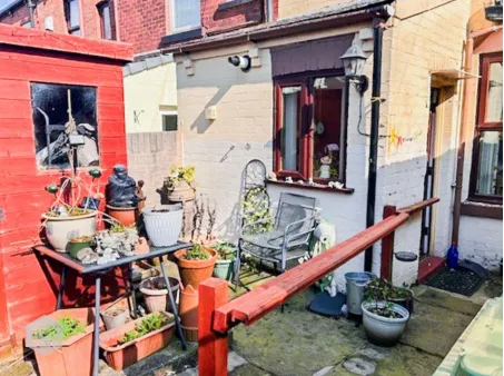 2 bed Terraced