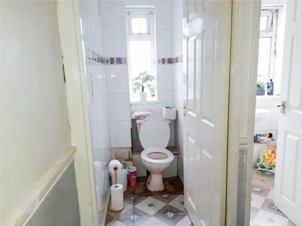 4 bed Town House