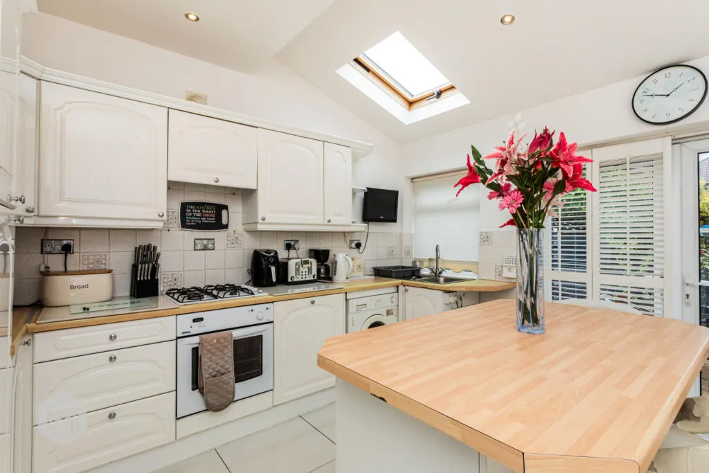 2 bed Semi-Detached