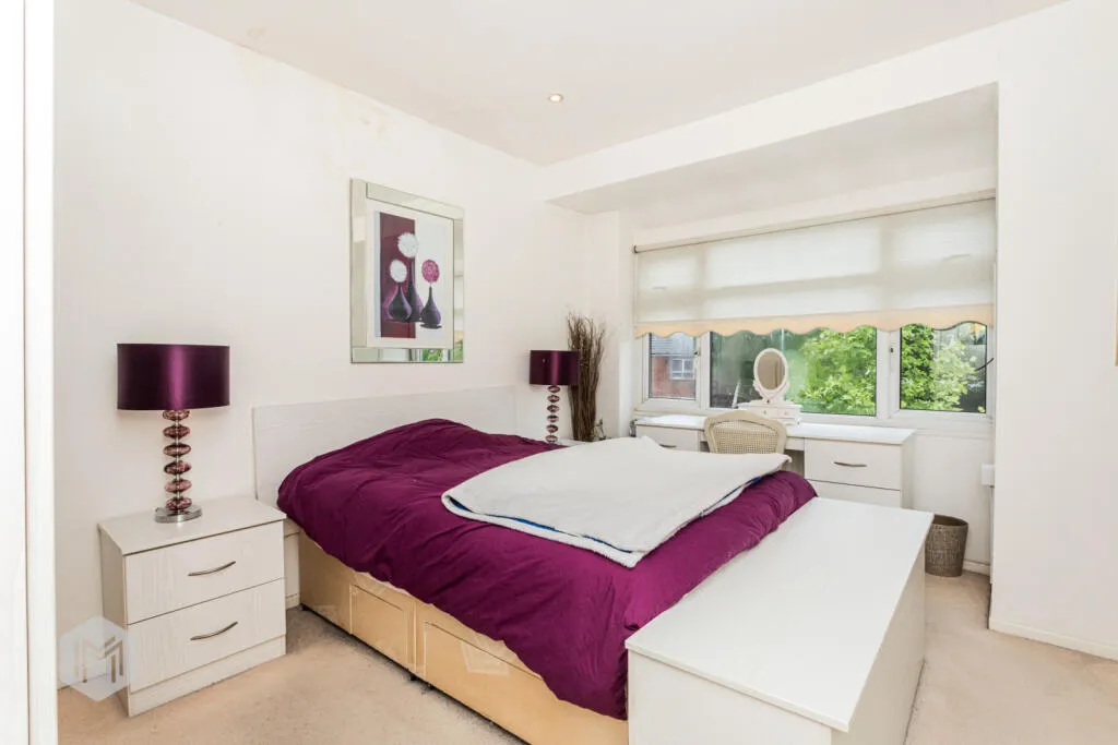 2 bed Semi-Detached