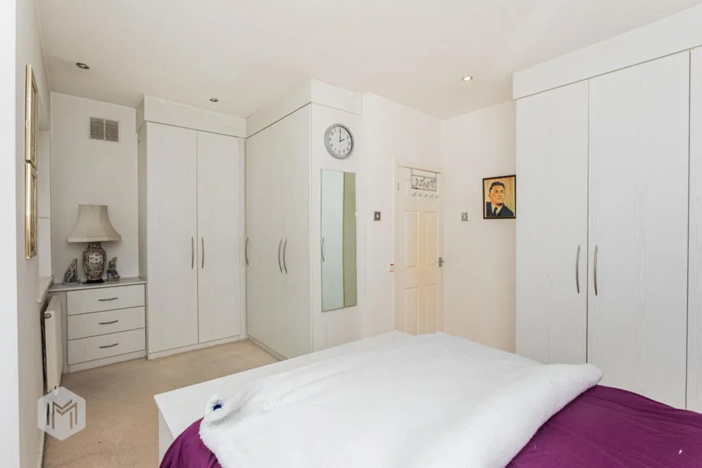 2 bed Semi-Detached