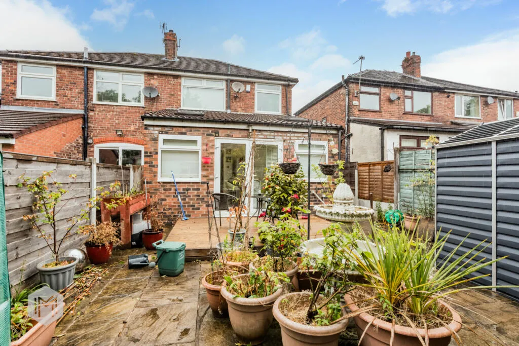 2 bed Semi-Detached