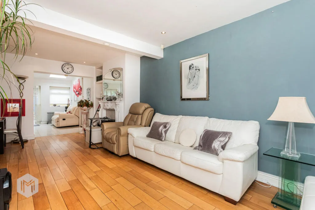 2 bed Semi-Detached