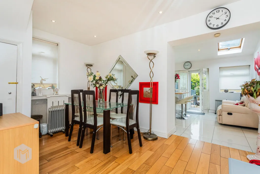 2 bed Semi-Detached
