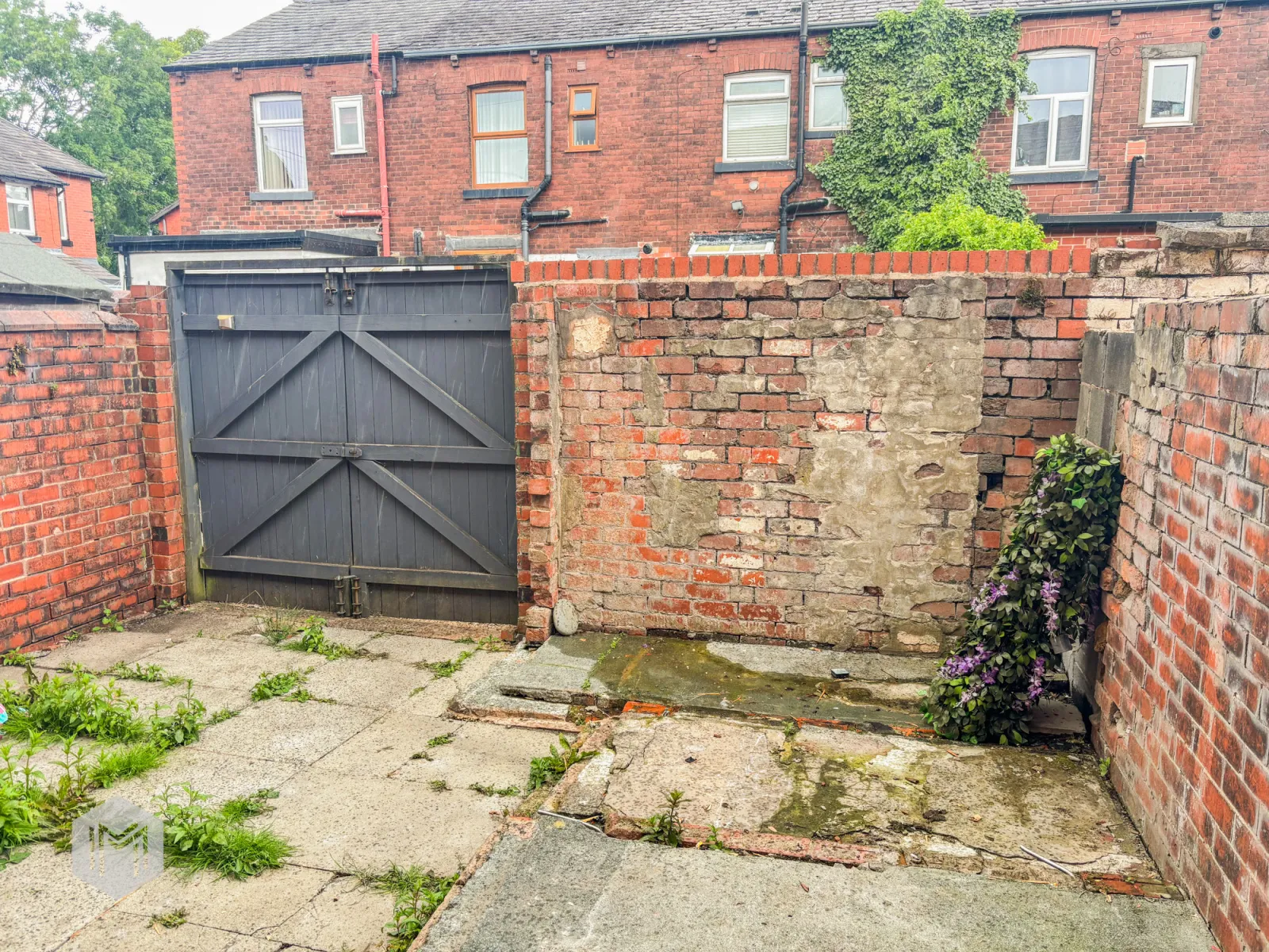 3 bed Terraced