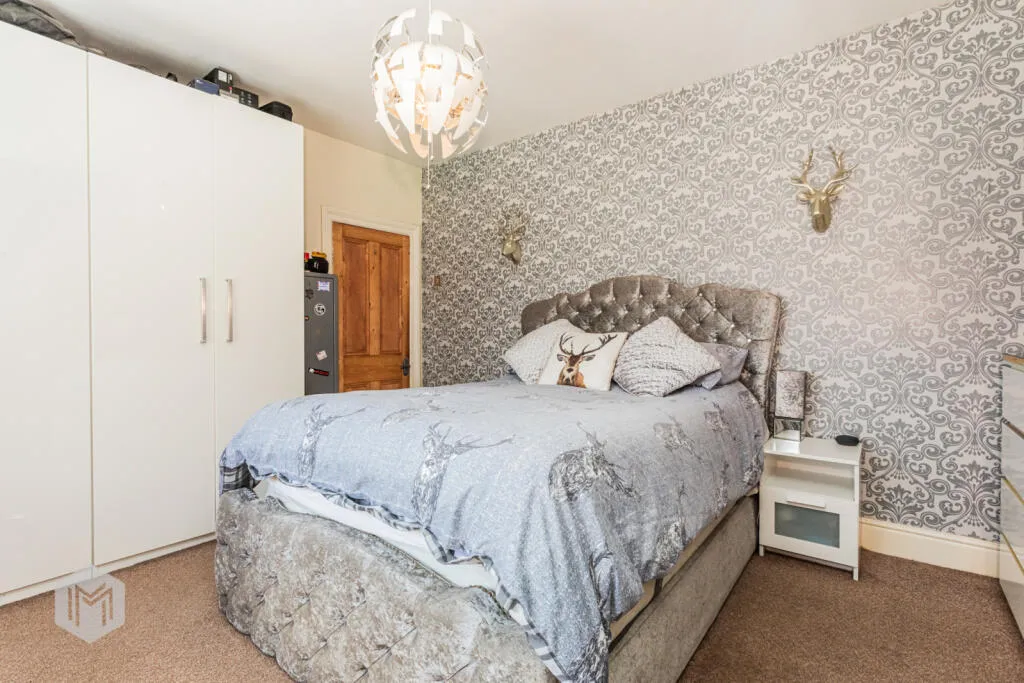 3 bed Semi-Detached