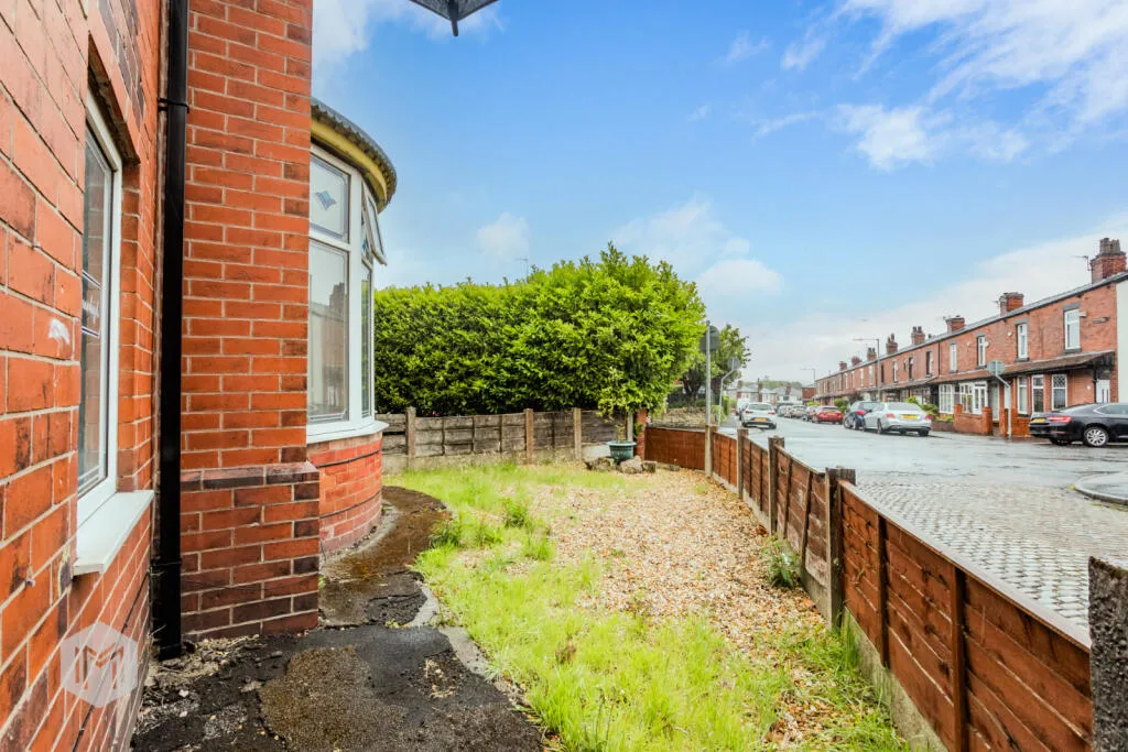 3 bed Semi-Detached