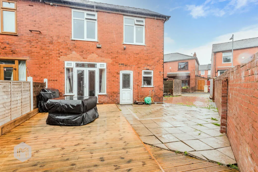 3 bed Semi-Detached