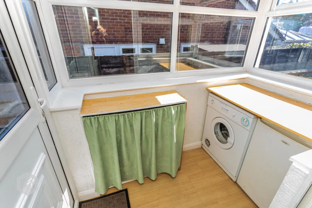 2 bed Semi-Detached Bungalow