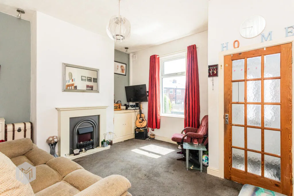 2 bed Terraced