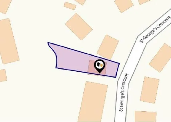 5 bed Detached