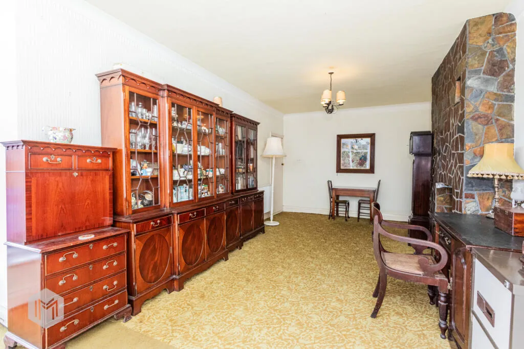 4 bed Semi-Detached