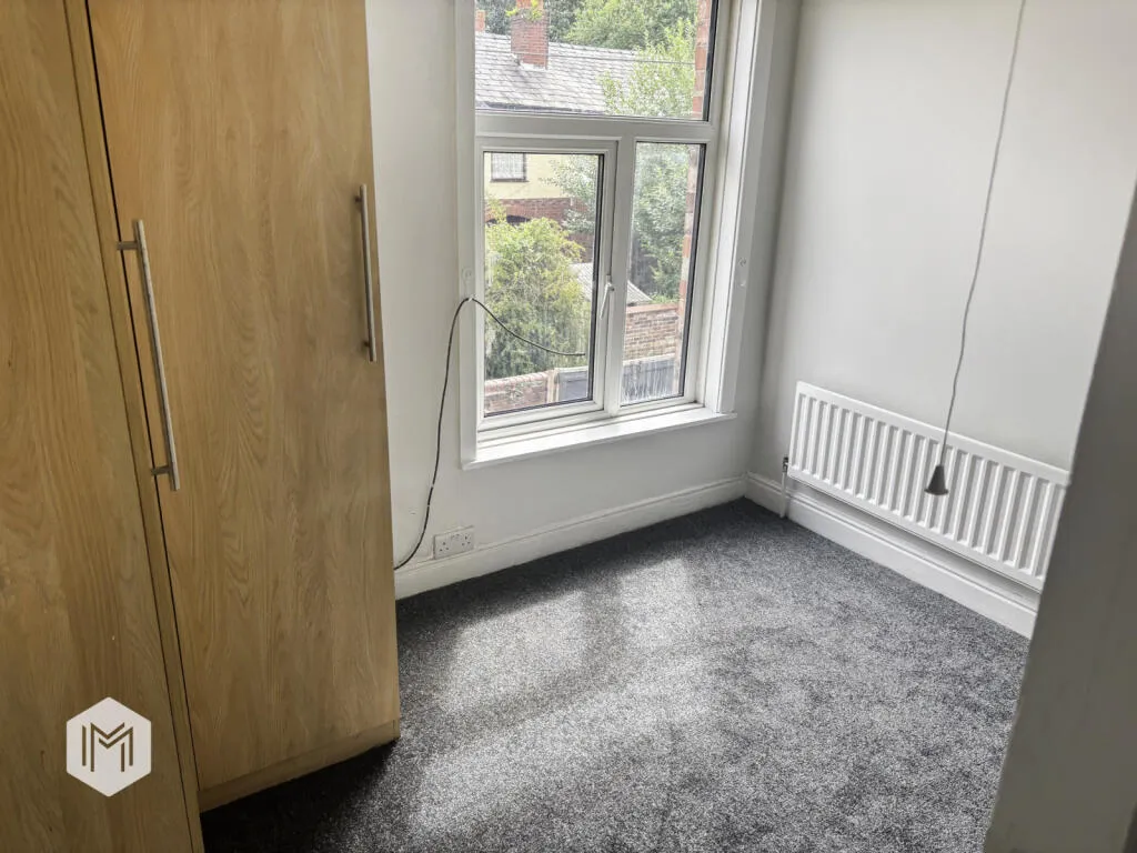 2 bed Terraced