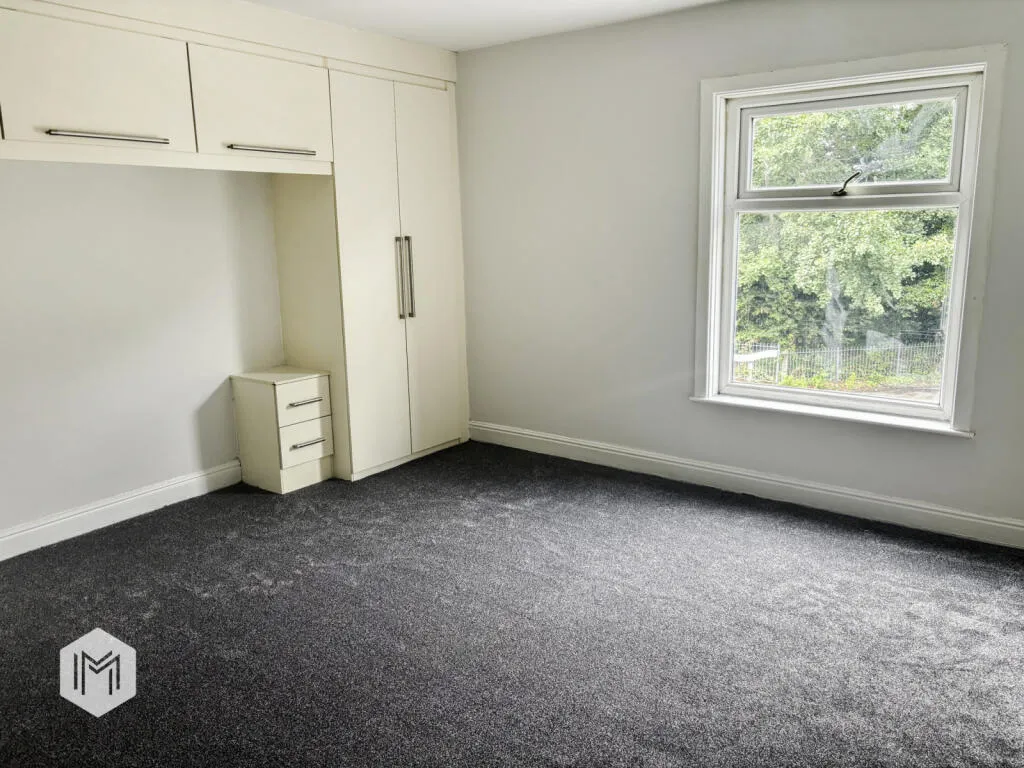 2 bed Terraced