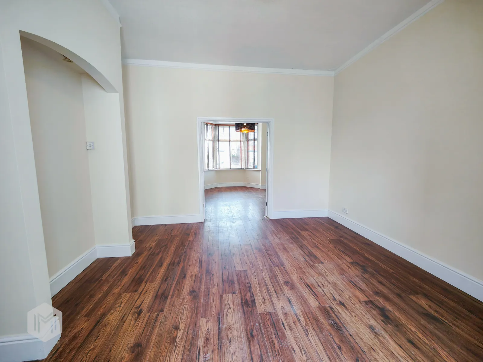 4 bed End of Terrace