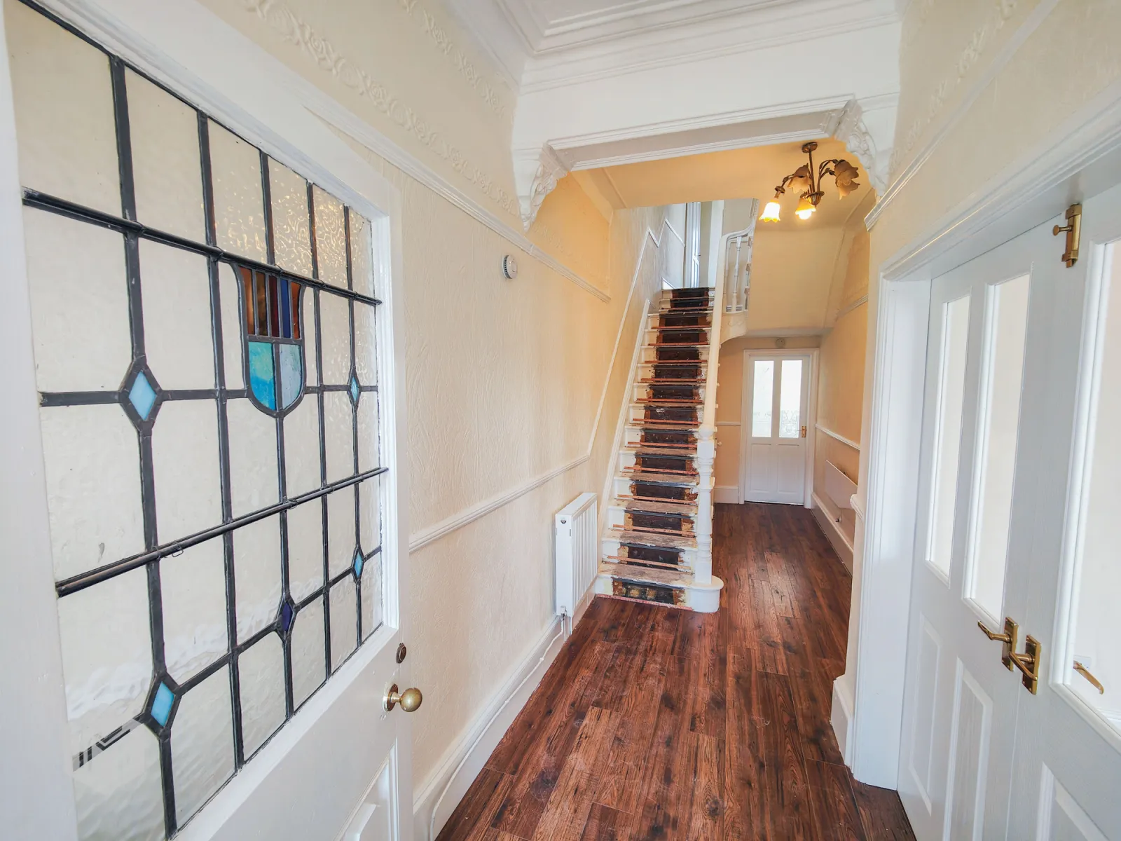 4 bed End of Terrace